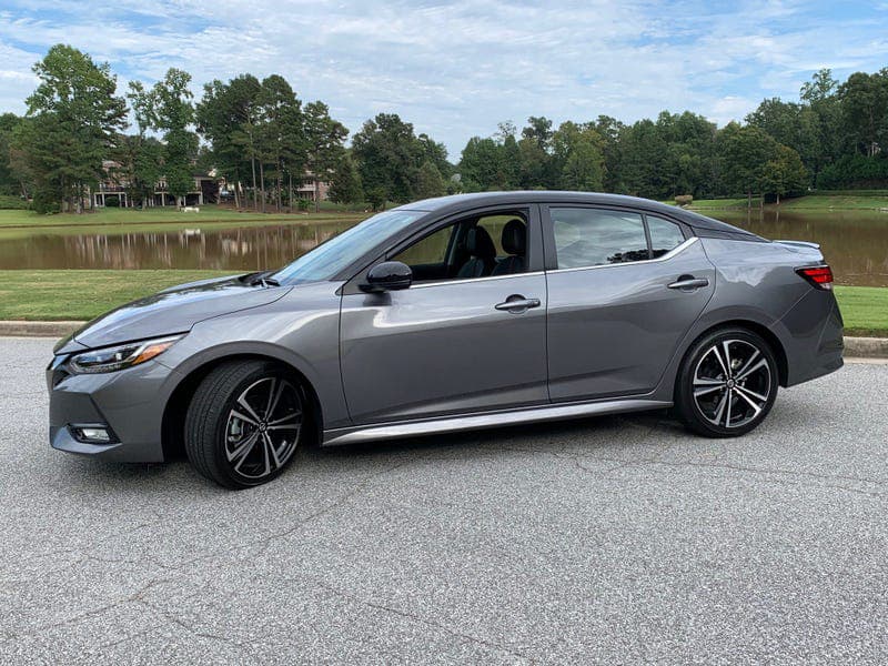 Nissan Sentra 2020